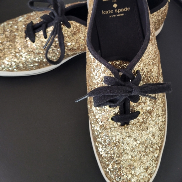 Keds ♠︎ Kate Spade New York Gold Glitter Shoes - Picture 6 of 15